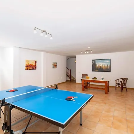 Jessica Lanzarote By ヴィラ *