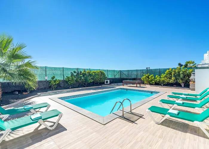 فيلة Jessica Lanzarote By بلايا بلانكا